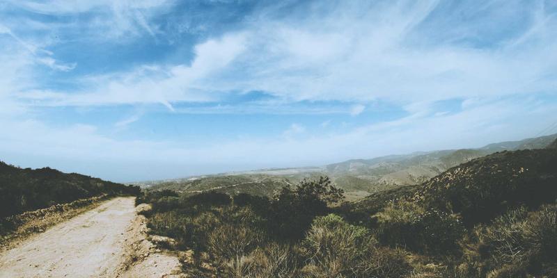 机械设备96:工业解决方案的核心引擎与配件生态解析